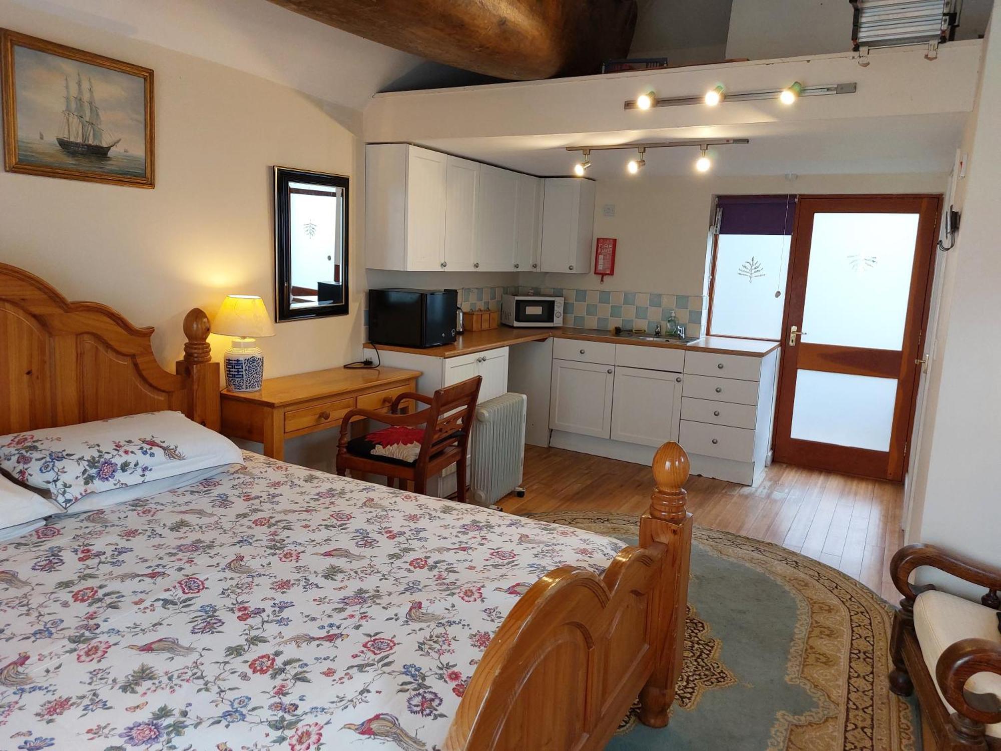 Stable Cottage - Sleeps 6, Near Lulworth Cove Dorchester Ngoại thất bức ảnh